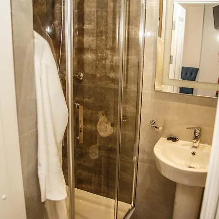 Opera Center Apart-Hotel & Apartments 3*