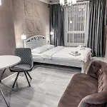 Hotel apartamentowy Opera Center &