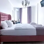 아파트호텔 Opera Center & 4*