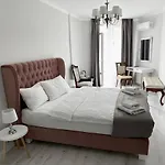 아파트호텔 Opera Center & 4*