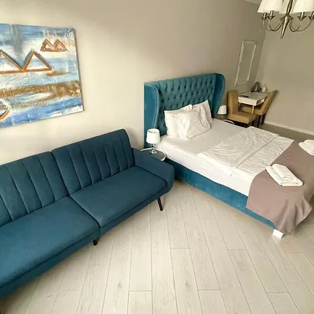 Opera Center Hotel & Apartments 3* Lviv