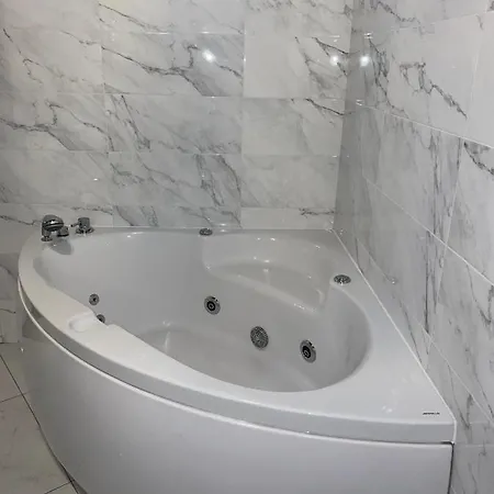 Opera Center Hotel & Apartments 3* Lvov