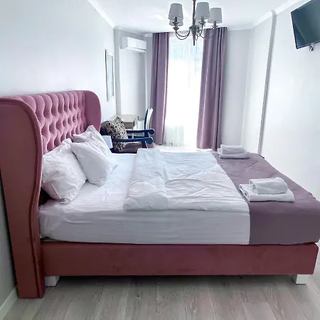 Opera Center Hotel & Apartments Aparthotel 3*