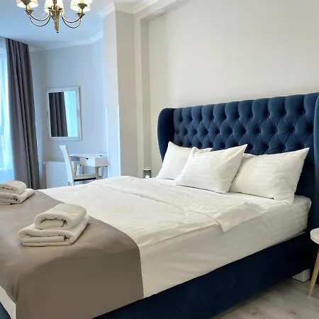 Opera Center Hotel & Apartments