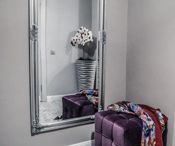 Opera Center Hotel & Apartments 3* Lviv