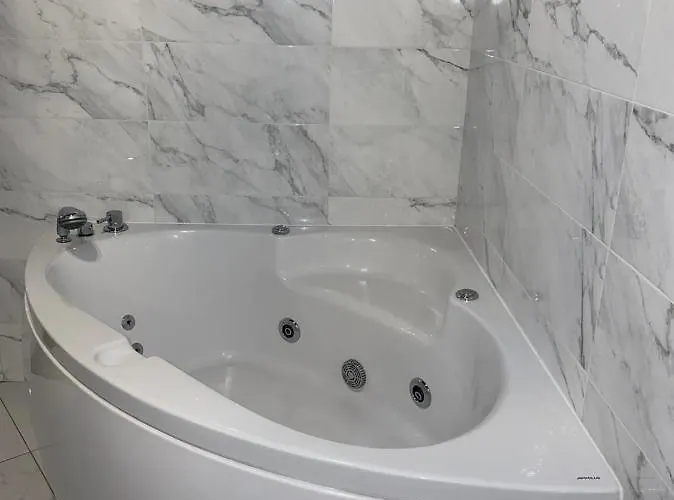 Opera Center Hotel & Apartments 3* Lviv