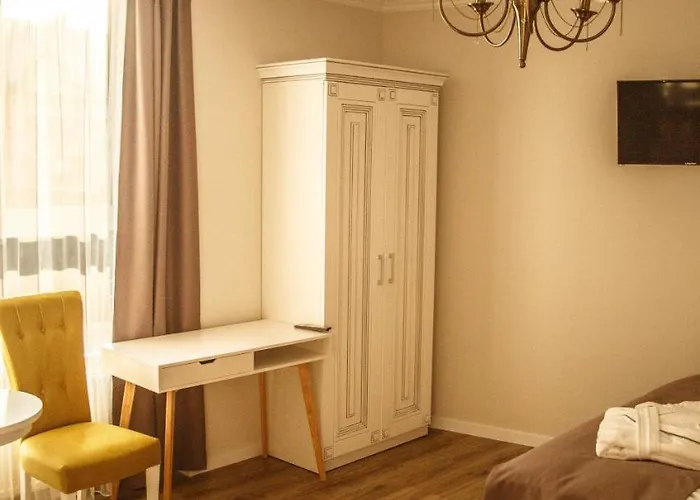 Opera Center Hotel & Apartments 3* Lviv