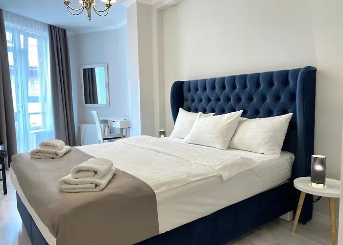 Opera Center Hotel & Apartments