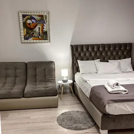 Opera Center Apart-Hotel & Apartments Apartmanhotel 3*