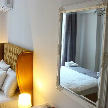 Opera Center & 3* Lviv